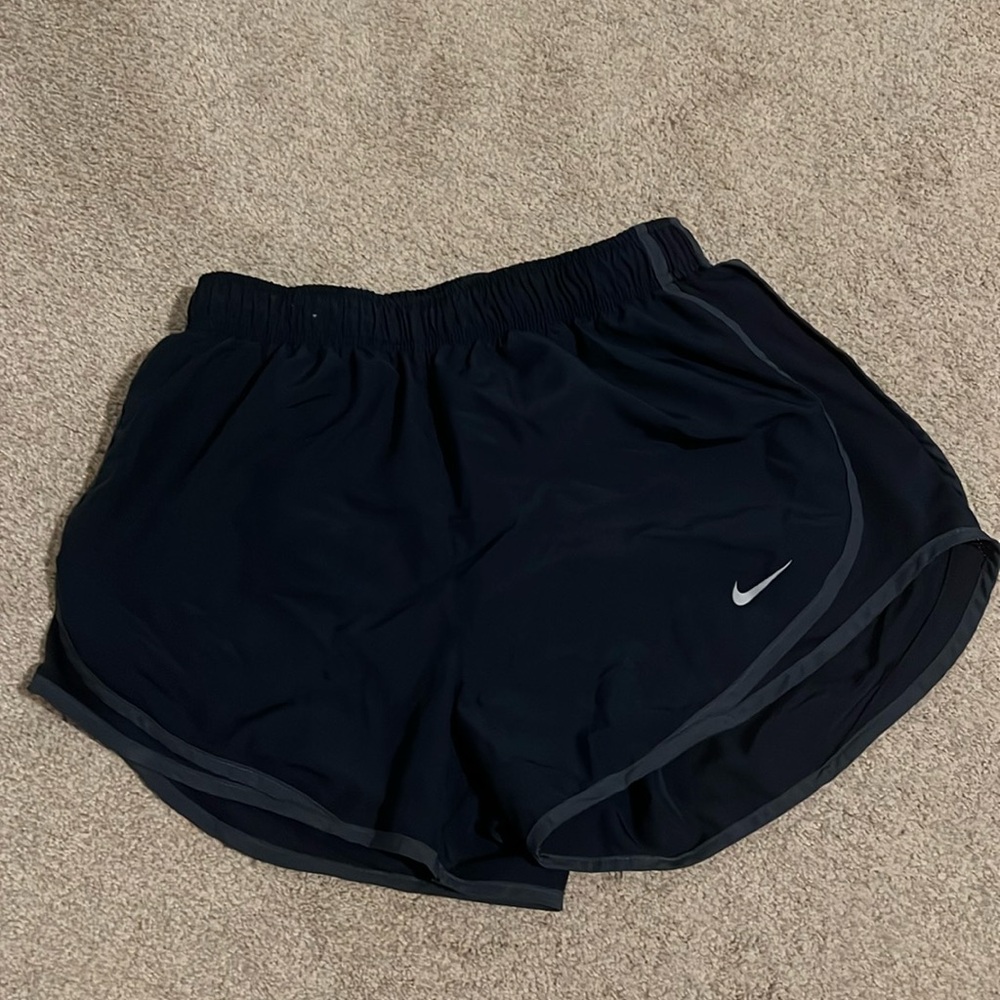 Nike Women’s Tempo Short